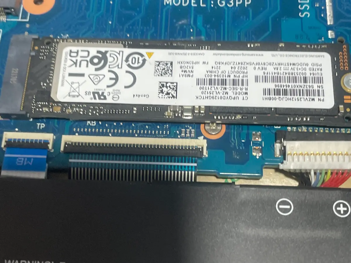 Actualización de laptop (SSD y Windows) en Cise Laptop Oaxaca