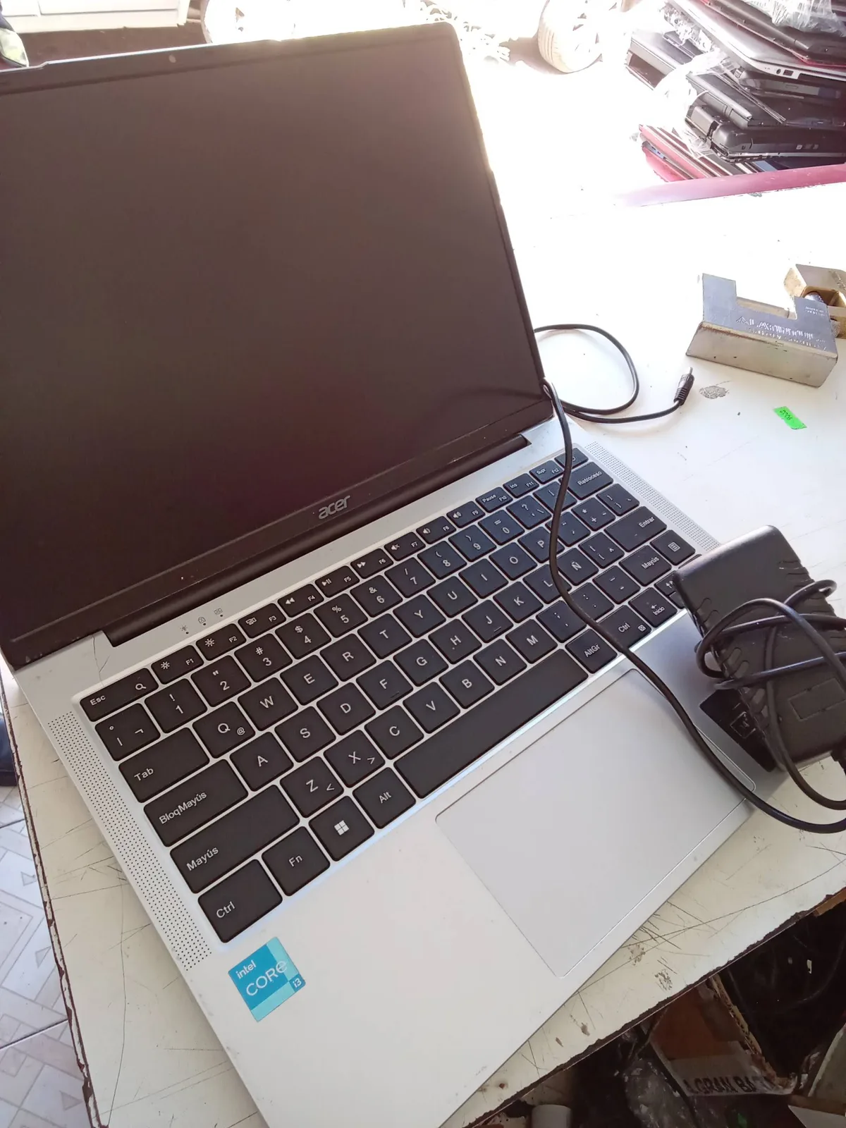 Acer Lite 14 bisagra carcasa — Refuerzo con malla de acero Oaxaca | Ciselaptop