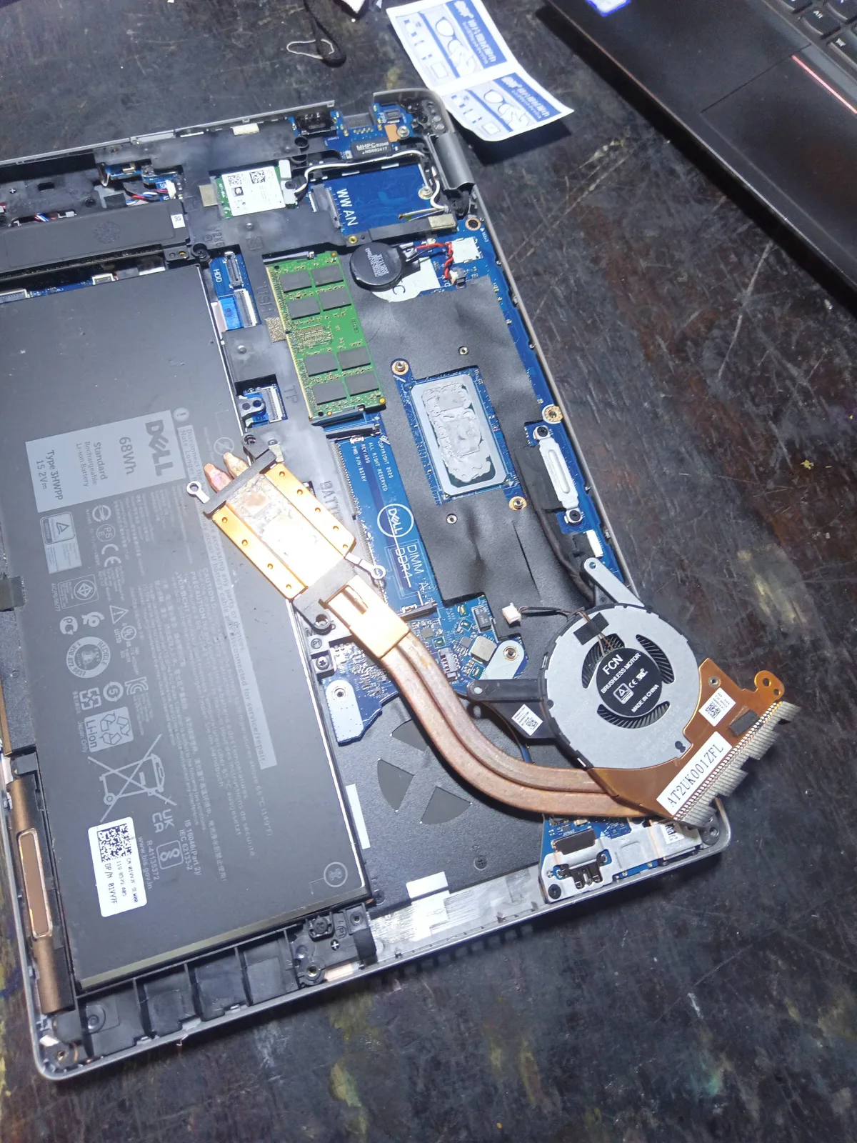 Dell 5418 — Ventilador con polvo acumulado — Ciselaptop Oaxaca