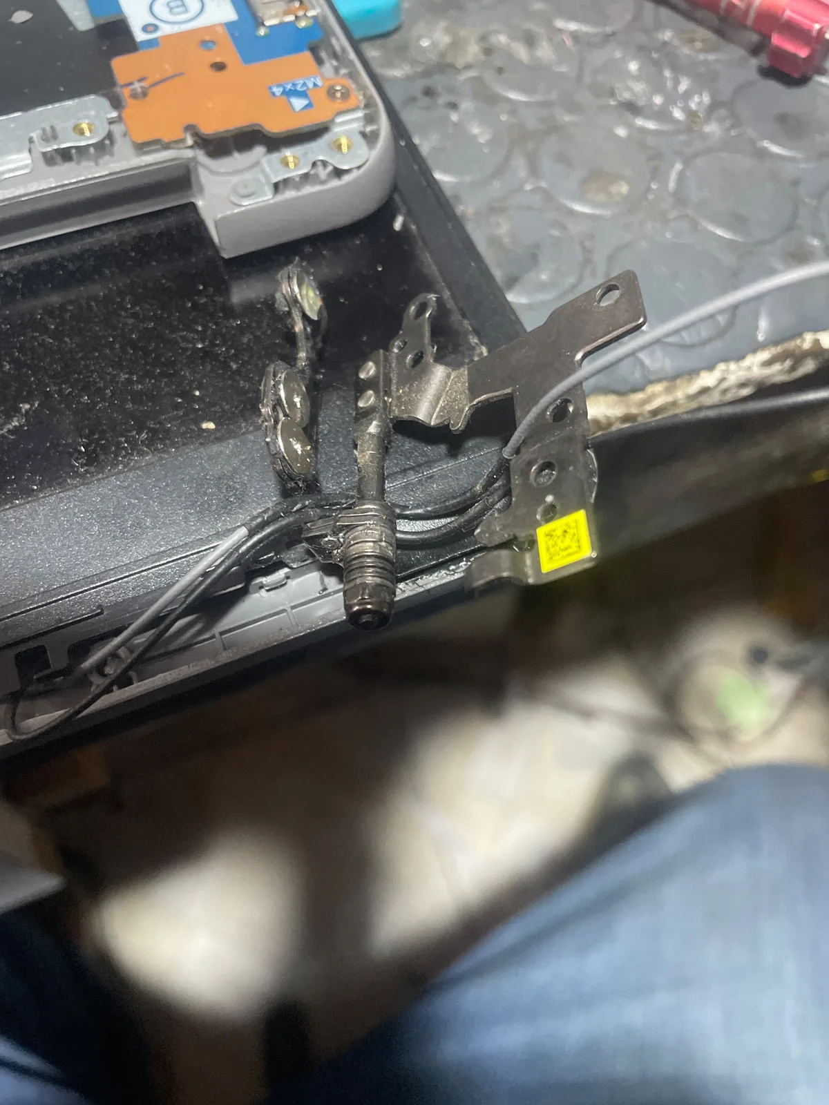 Lenovo Ryzen 3 — Proceso de reparación — Ciselaptop Oaxaca